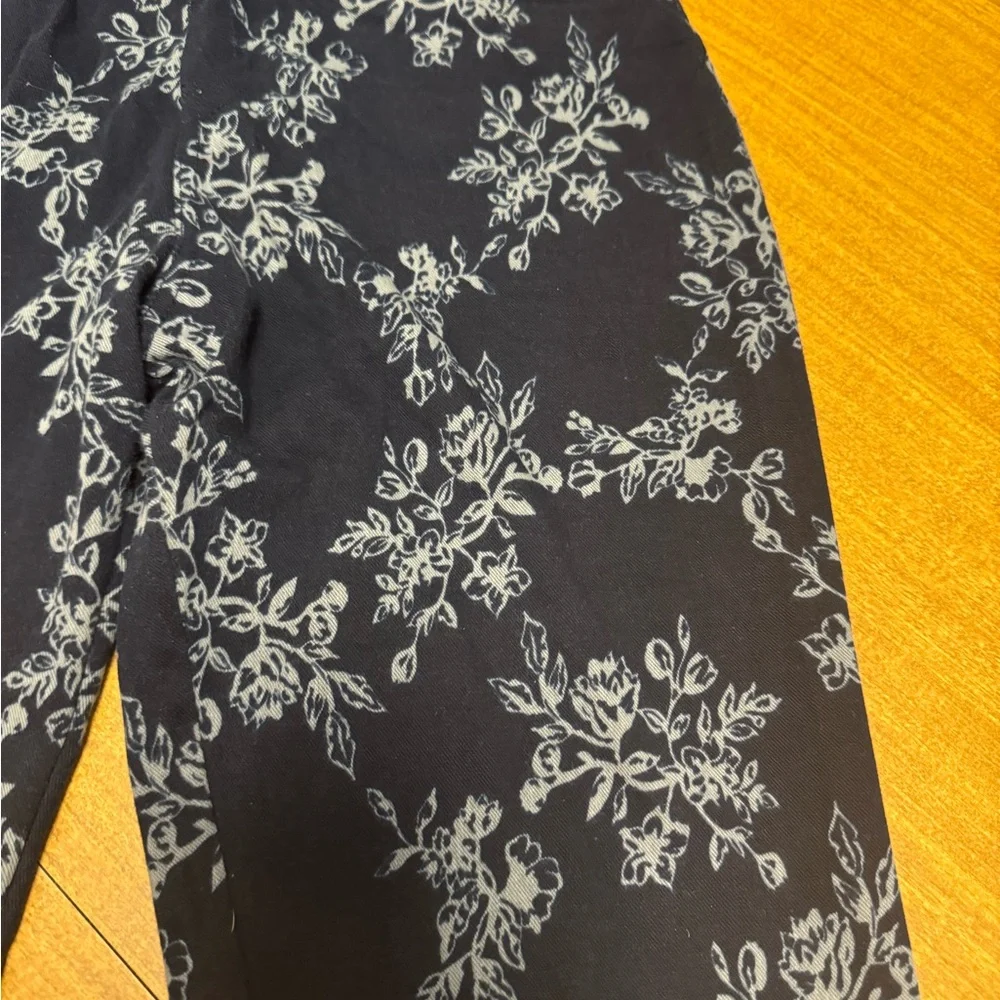 Lildy women’s leggings size L/XL EUC - Picture 3 of 4